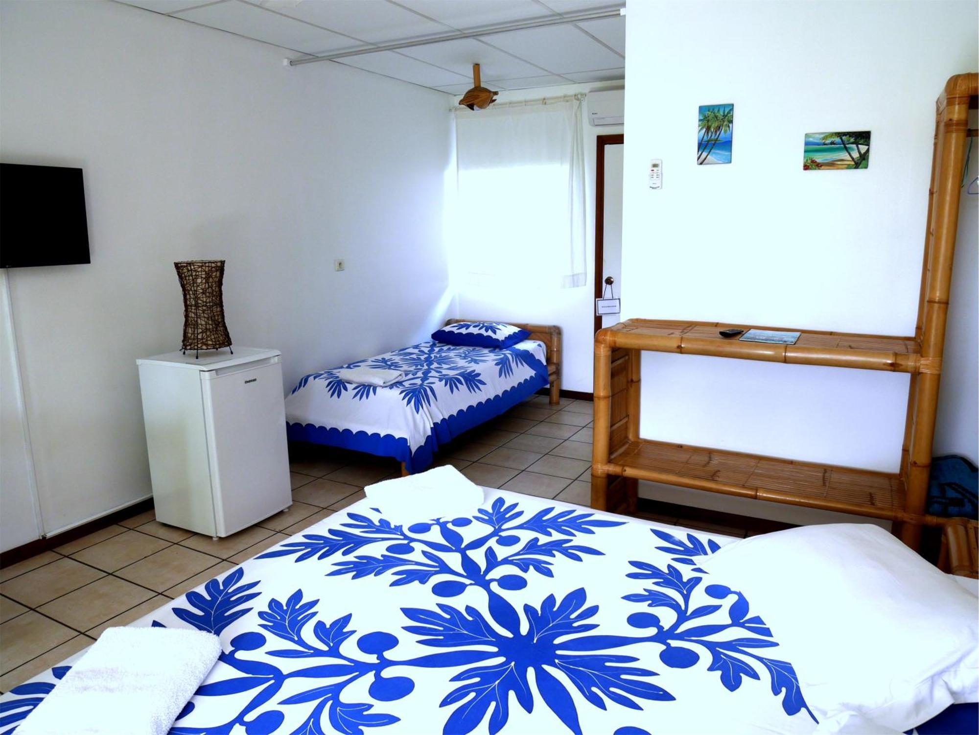 Pension De La Plage Punaauia  Zimmer foto